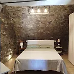 Iseolakerental - Il Nido Di Gio Apartment